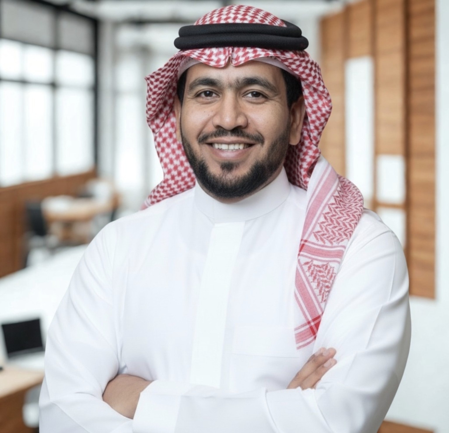 فؤاد بن عبدالله الحمد، مستشار تقني وإداري سعودي
